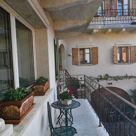 Api Tenna Apartaments Betulla 2 מראה חיצוני תמונה